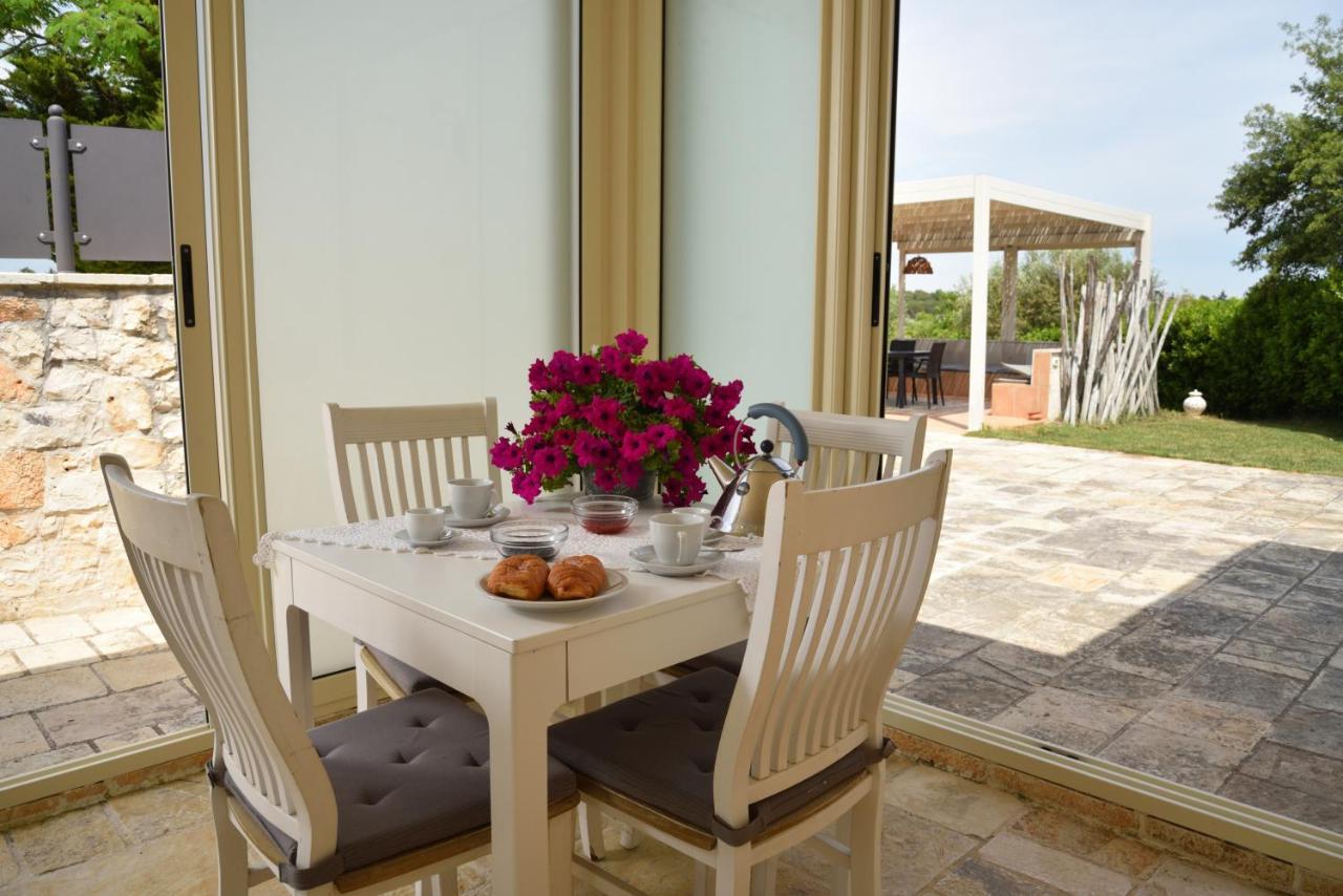מרטינה פרנקה Trullo Delle Querce Suite Private Pool מראה חיצוני תמונה