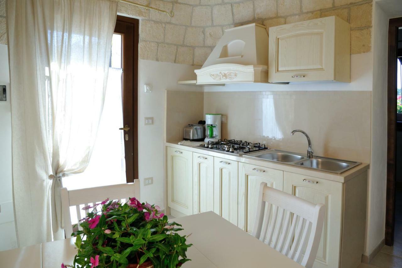 מרטינה פרנקה Trullo Delle Querce Suite Private Pool מראה חיצוני תמונה